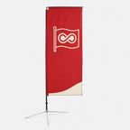 Beachflag Square avec votre propre design sur une base en croix, avec la traverse en haut